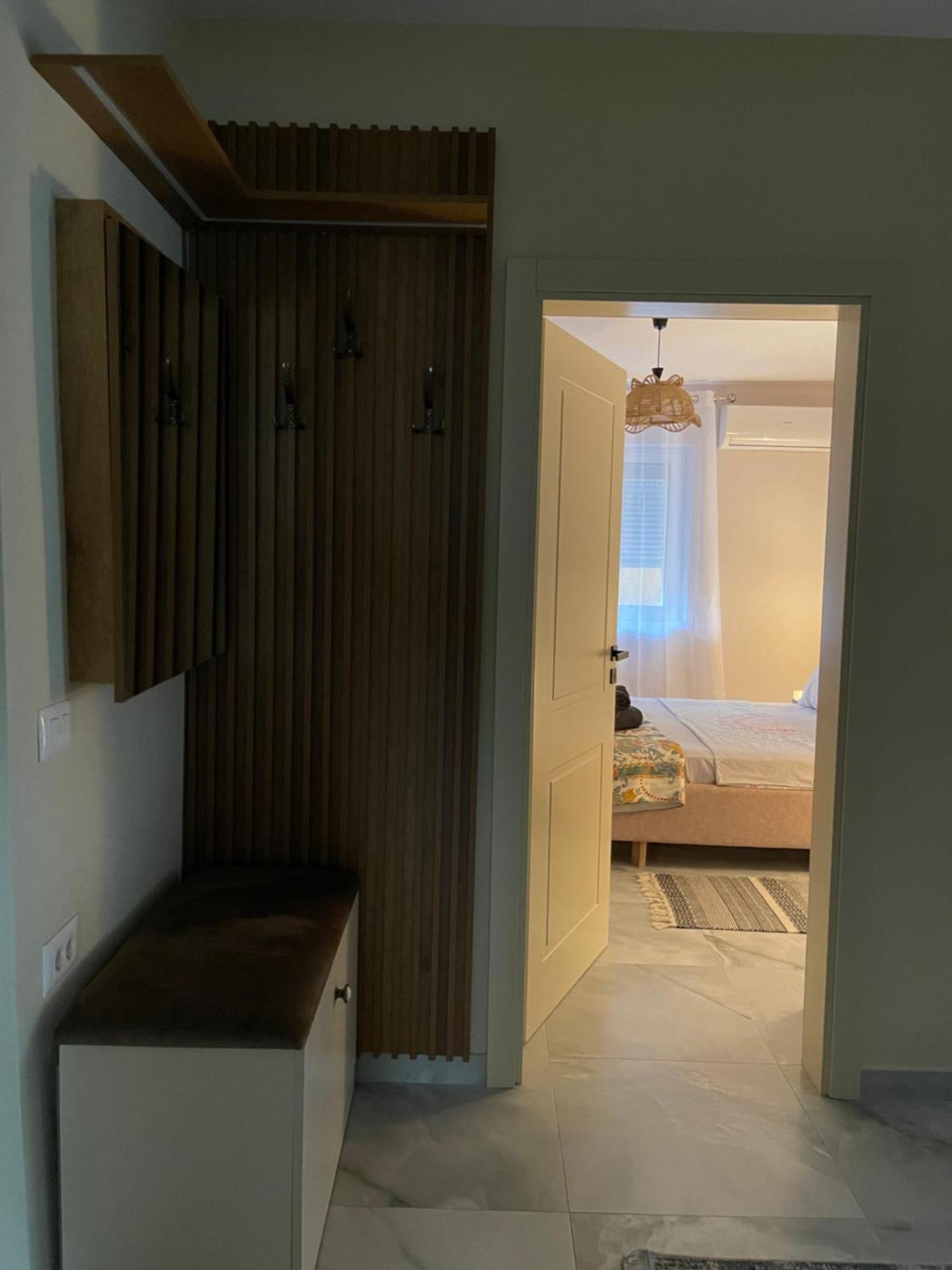 Downtown Deluxe Apartment Shkoder Exterior photo